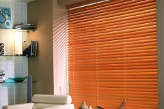 Wooden venetian blinds15