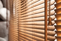 Wooden venetian blinds2